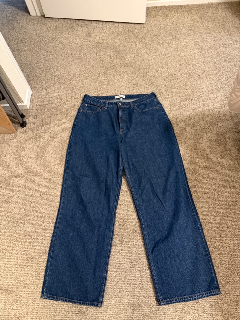 Abercrombie & Fitch High Rise Jeans - Dark Blue Denim - Picture 3 of 4